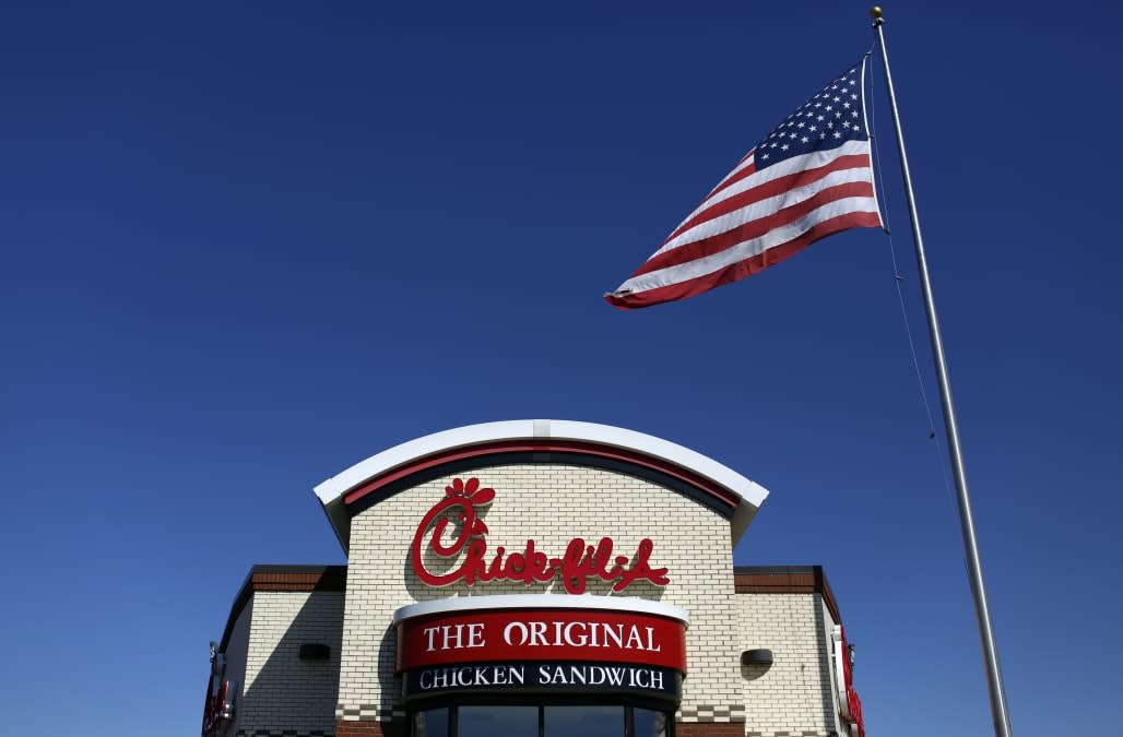 ChickfilA restaurant honors missing soldiers in touching Veterans Day