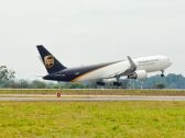 UPS FLEXES ASIA PACIFIC NETWORK TO BOOST GLOBAL DELIVERY TIMES FOR REGION'S BUSINESSES