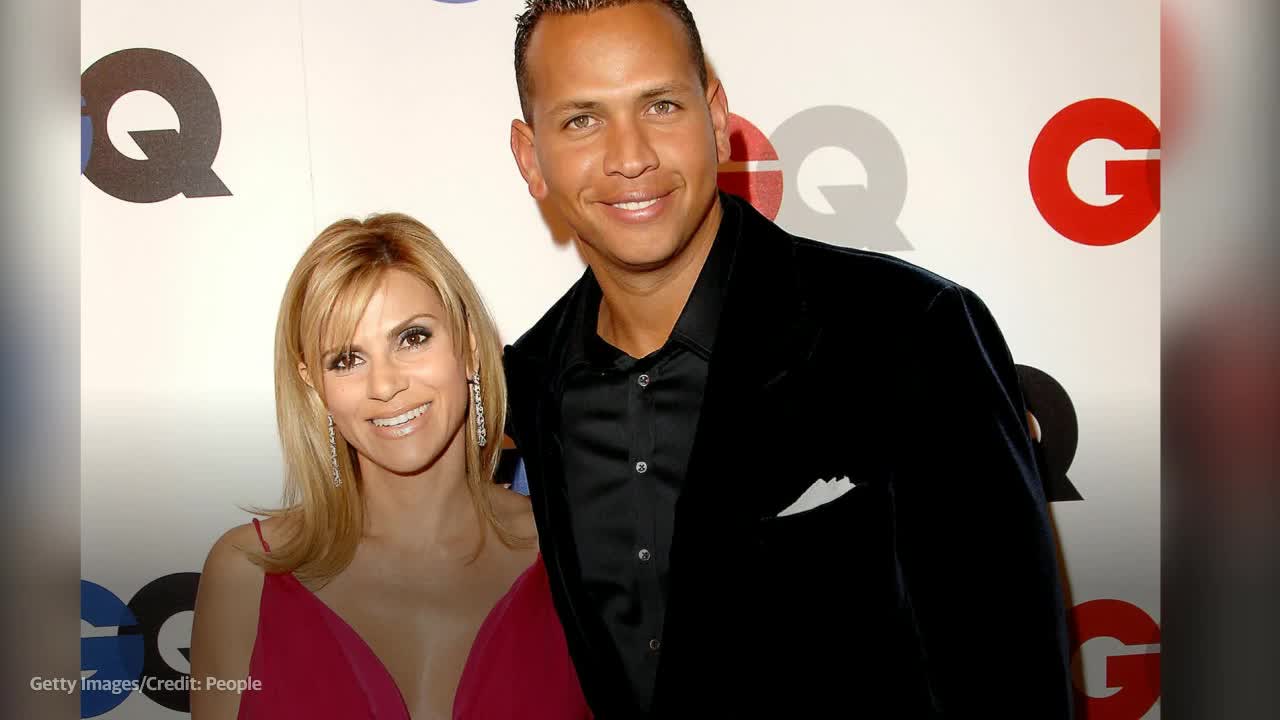 Alex Rodriguez, ex-wife Cynthia Scurtis reunite for daughter's graduation