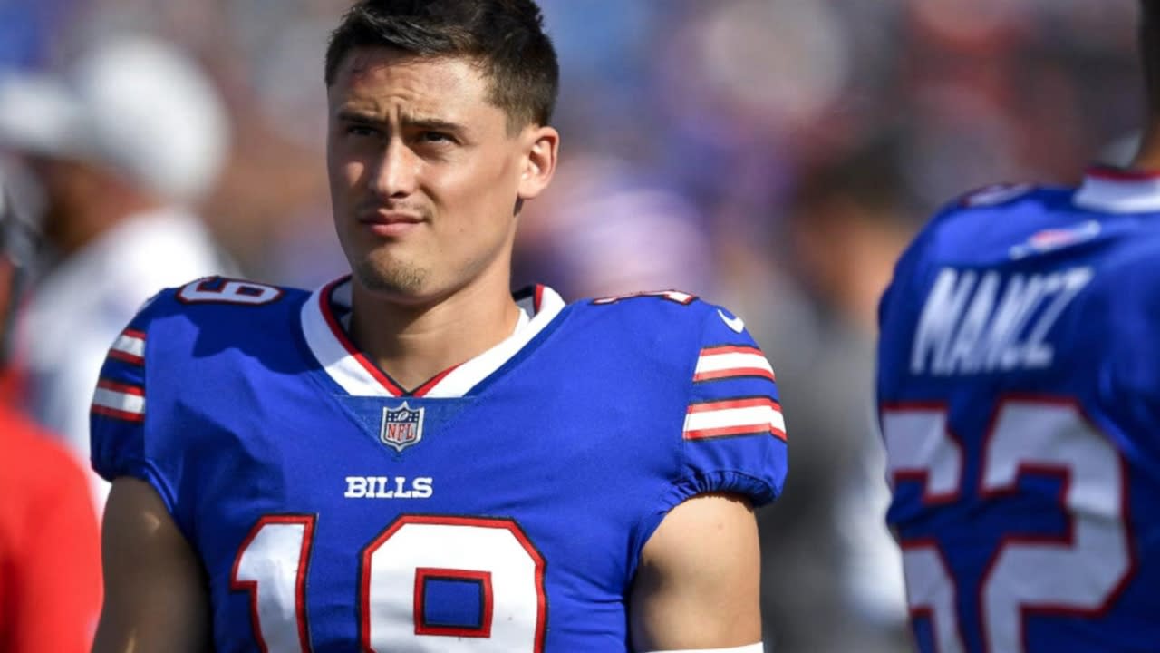 Sam Martin replaces Matt Araiza as Buffalo Bills punter