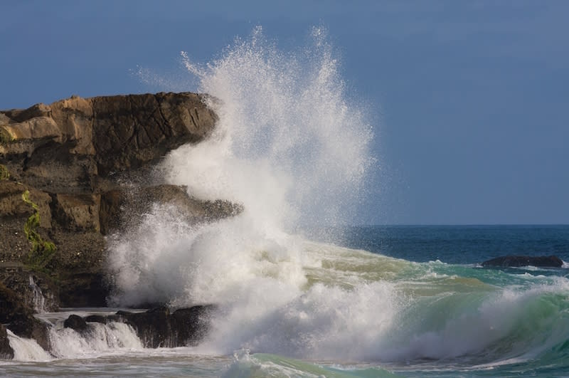 62-Foot Wave Off Iceland Smashes World Record