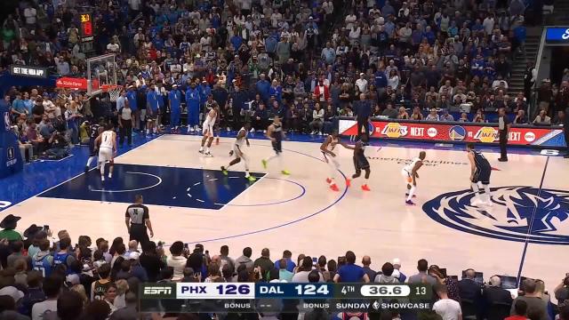 Dwight Powell with an alley oop vs the Phoenix Suns