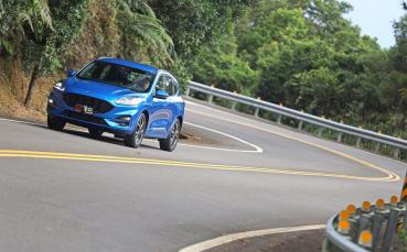 【一手試駕】運動跑格上身 Ford Kuga EcoBoost 180 ST-Line Sport