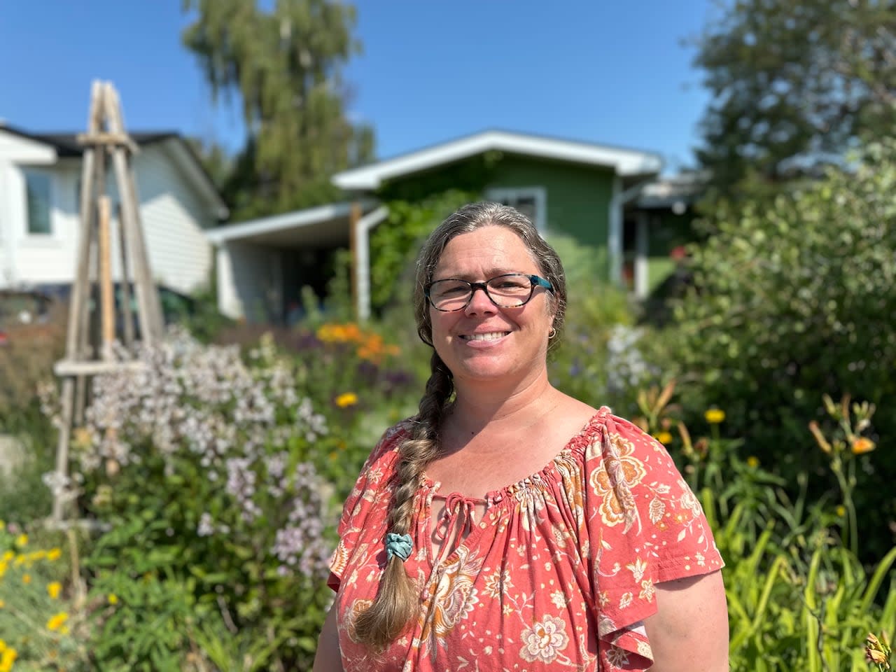 Calgary's water restrictions no problem for drought-resistant gardens