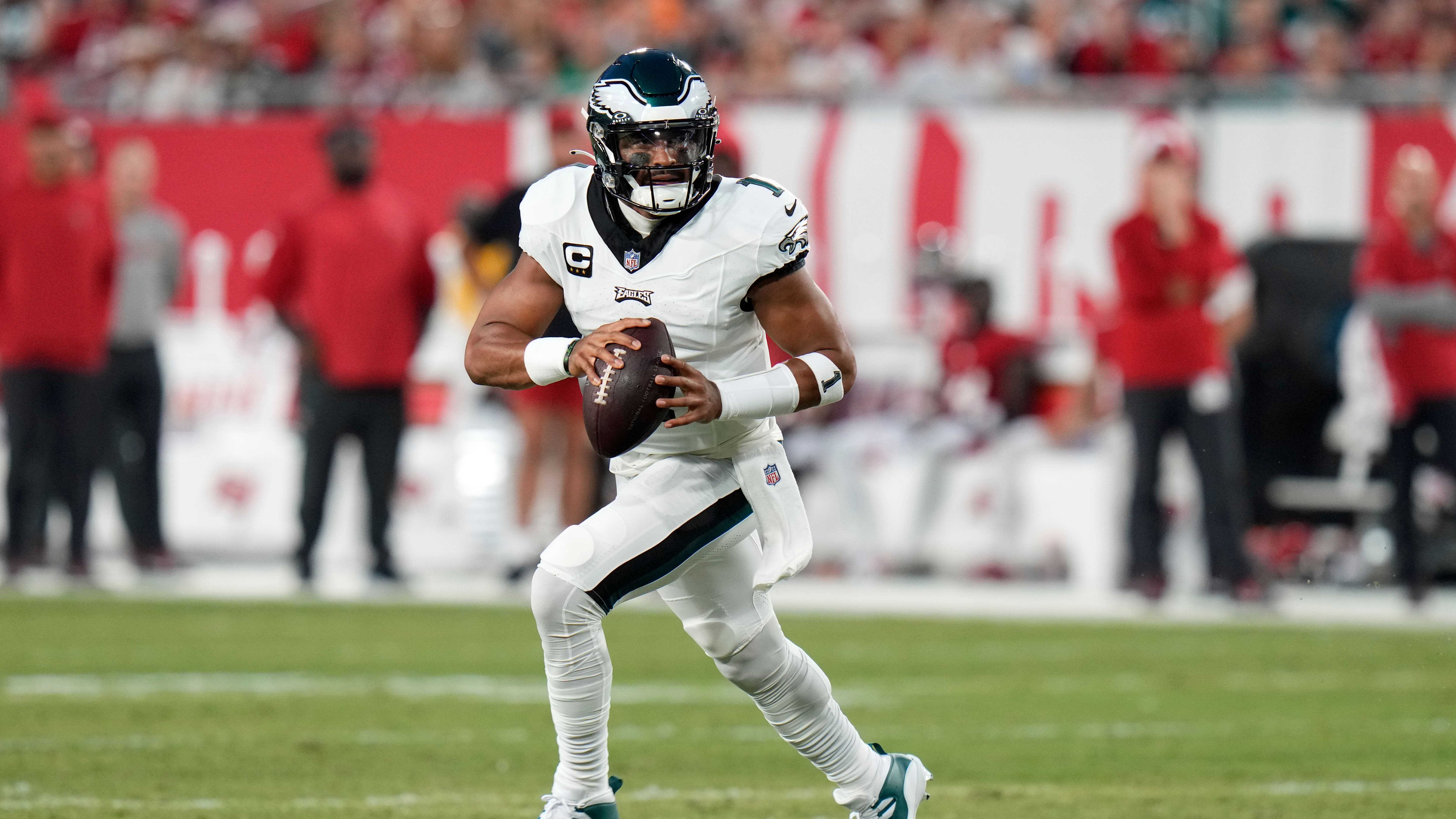 Philadelphia Eagles turn up the Hurts on Tampa Bay to remain