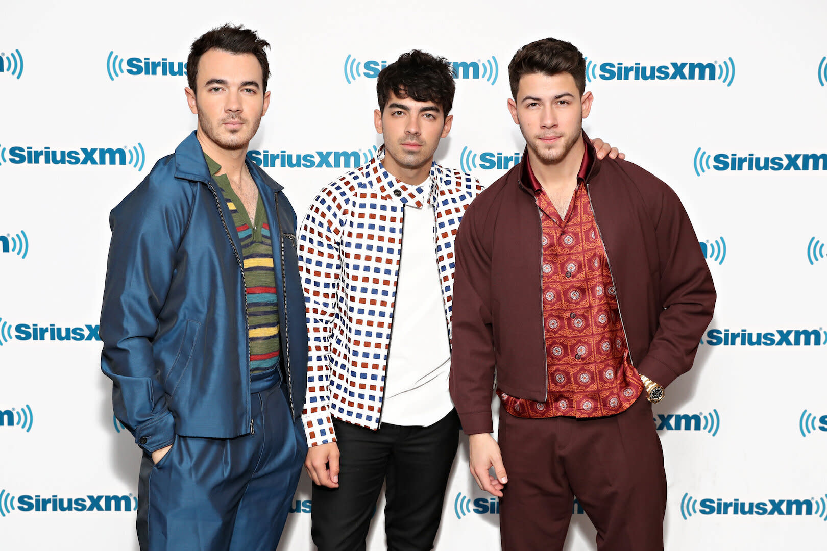 Fans Declare Grown Up And Sexy Jonas Brothers Comeback Shoot The Best Thing On The Internet