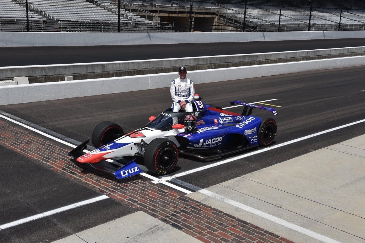 NASCAR and Indy 500 Race Team choses Thriv5 in a 3 Year Partnership