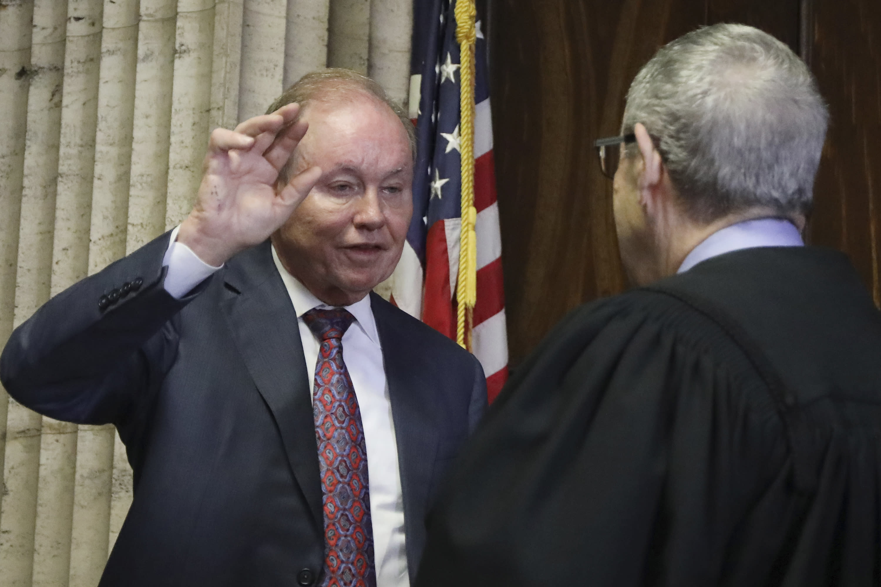 The Latest: Judge retains Smollett case special prosecutor