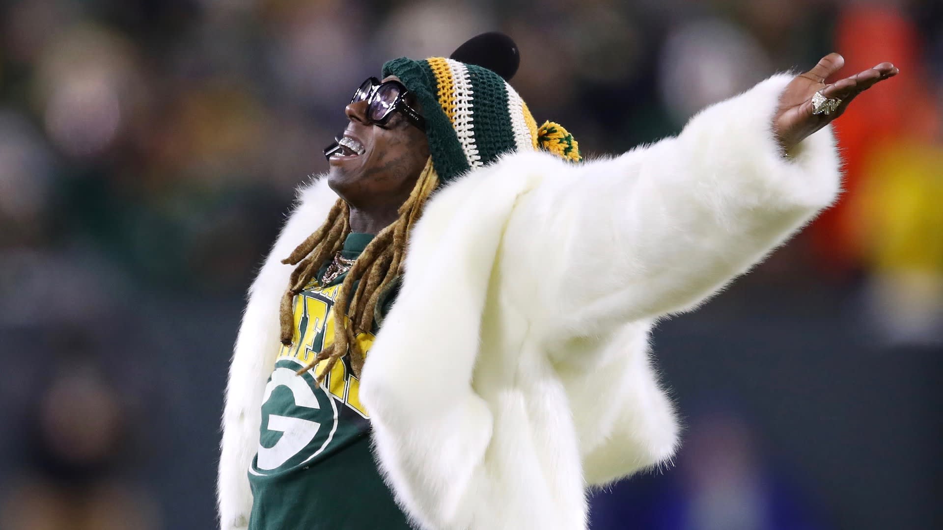 Lil Wayne releases Green Bay Packers Hype anthem “Green and Yellow (Green Bay Packers theme song)”