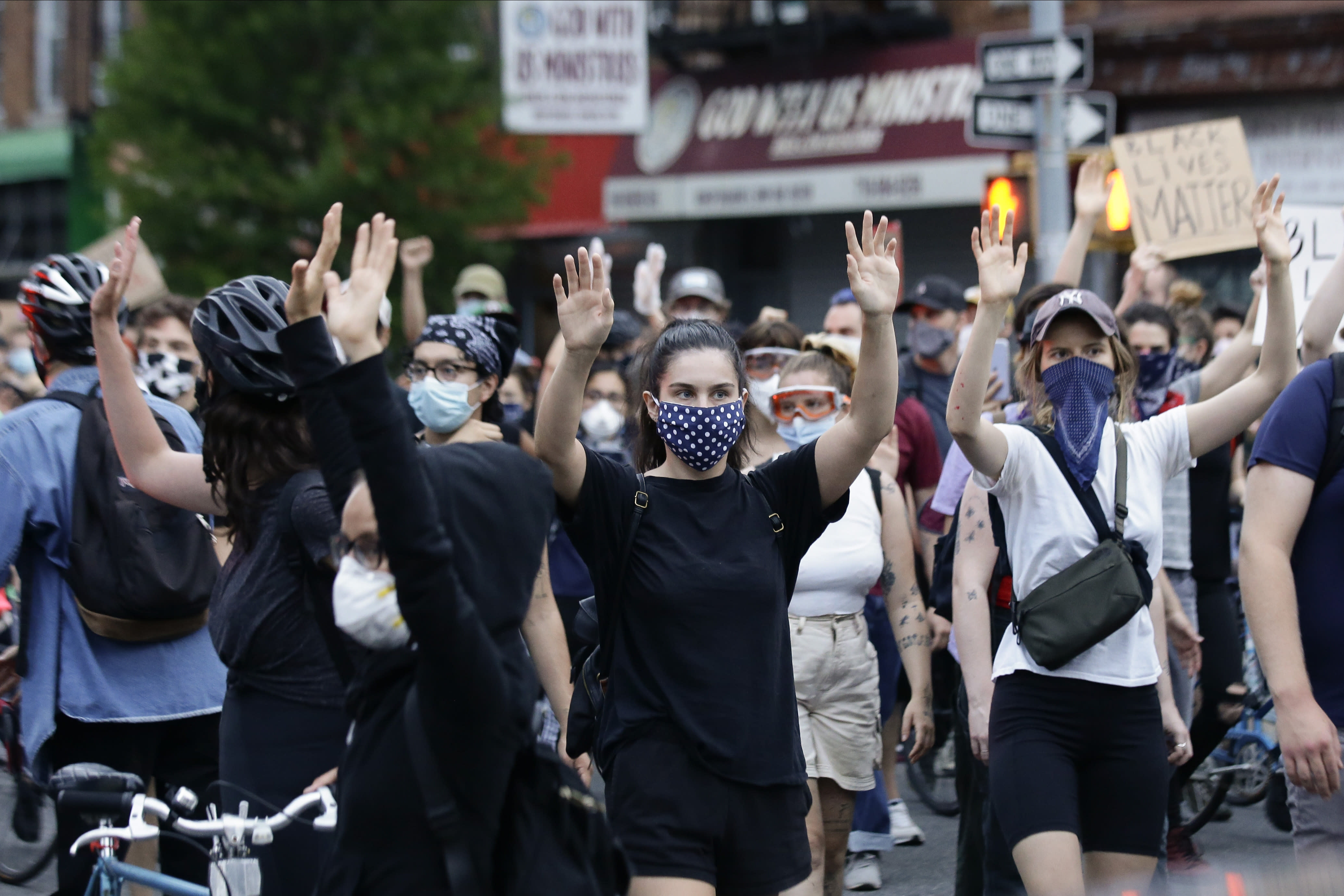 'Power to the people': Floyd's brother talks at NYC memorial