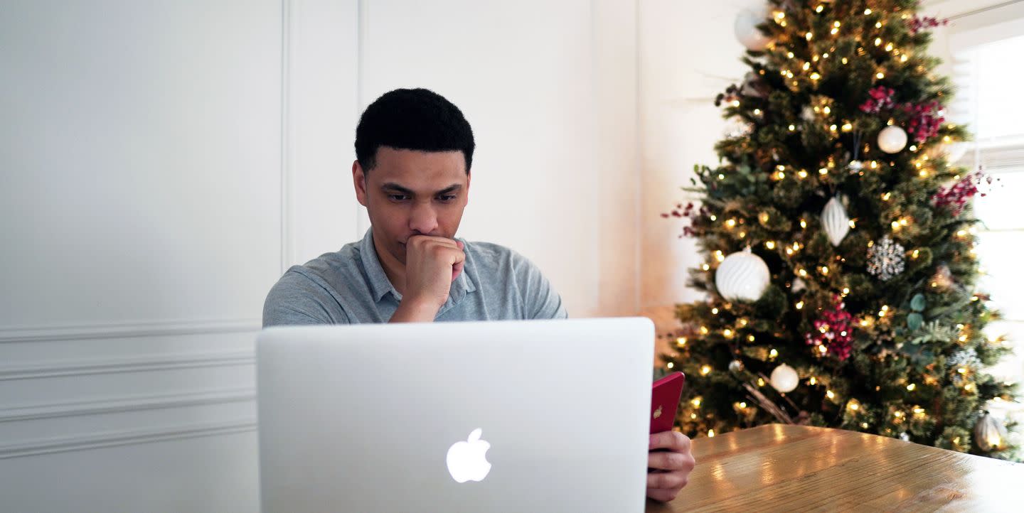 Here’s How to Host the Perfect Virtual Holiday Celebration, According to Experts