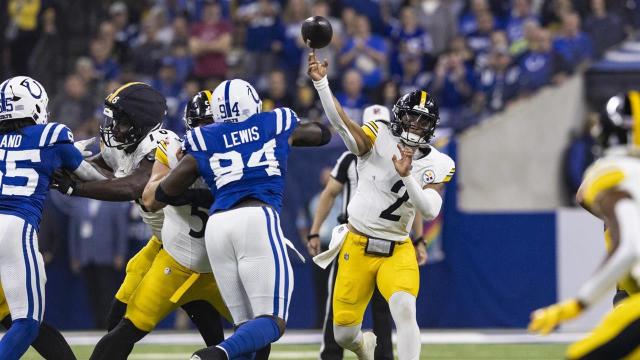 Cowboys, Steelers bring questions to SNF matchup