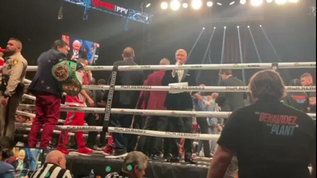 David Benavidez is announced winner of his fight vs. Caleb Plant Saturday in Las Vegas