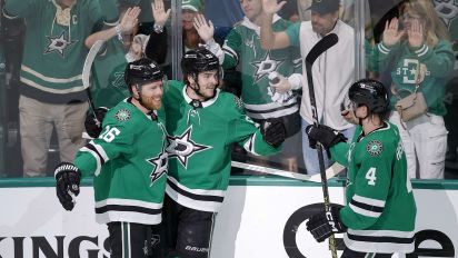 Associated Press - Radek Faksa broke a tie in his return to the Dallas lineup, 20-year-old Wyatt Johnston scored in another Game 7 and the Stars beat the defending Stanley Cup champion Vegas Golden