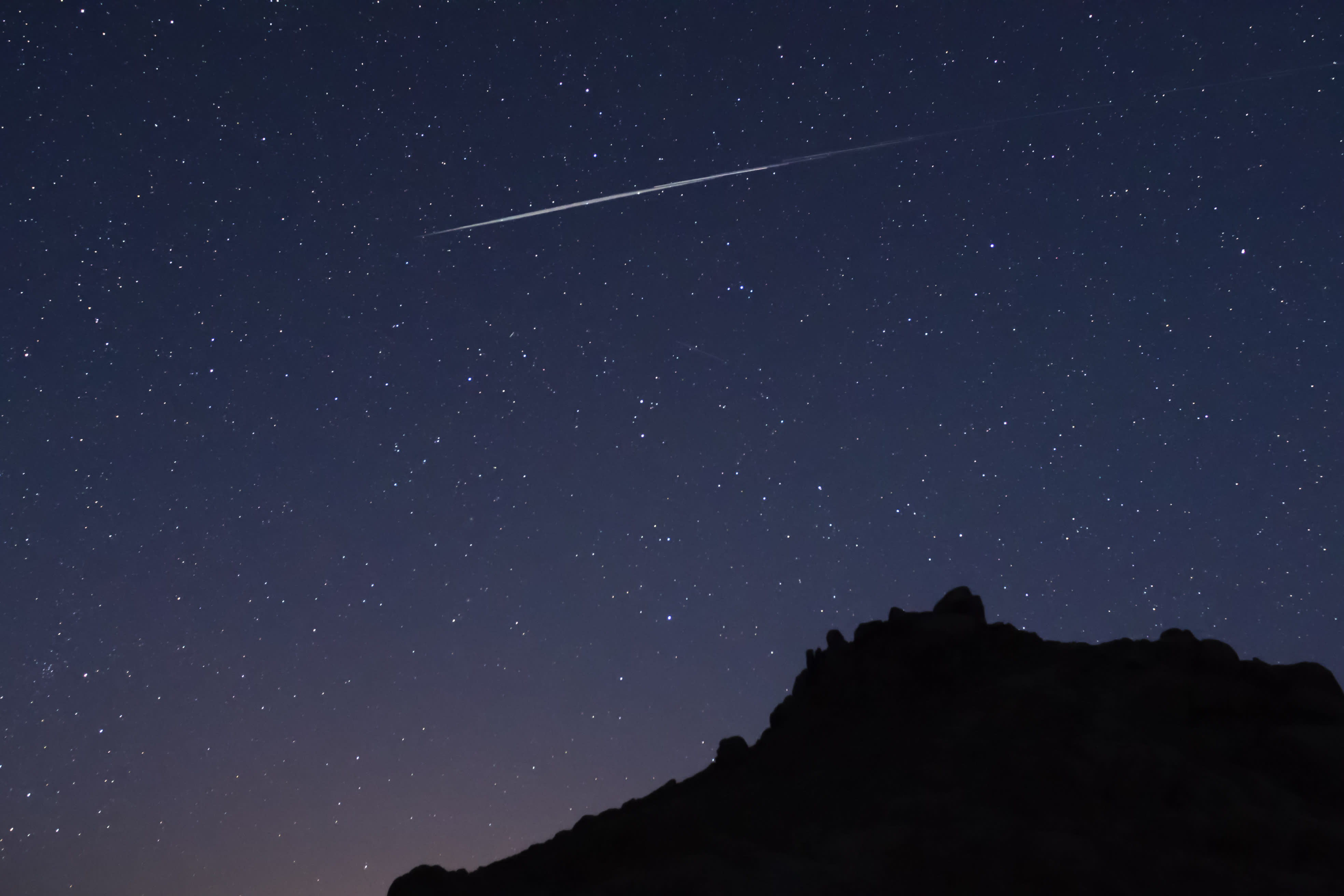 Here’s why you might see 50 stars moving in sequence across the sky tonight