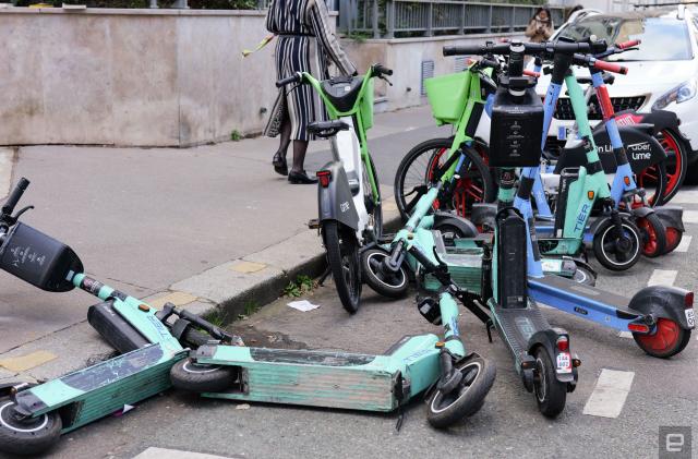 Paris residents vote in a landslide to ban e-scooter rentals