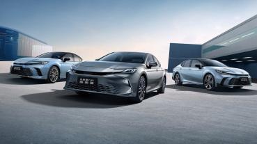 Toyota Camry 9代中規75萬起預售！擁三種外觀風格與專屬2.0 NA