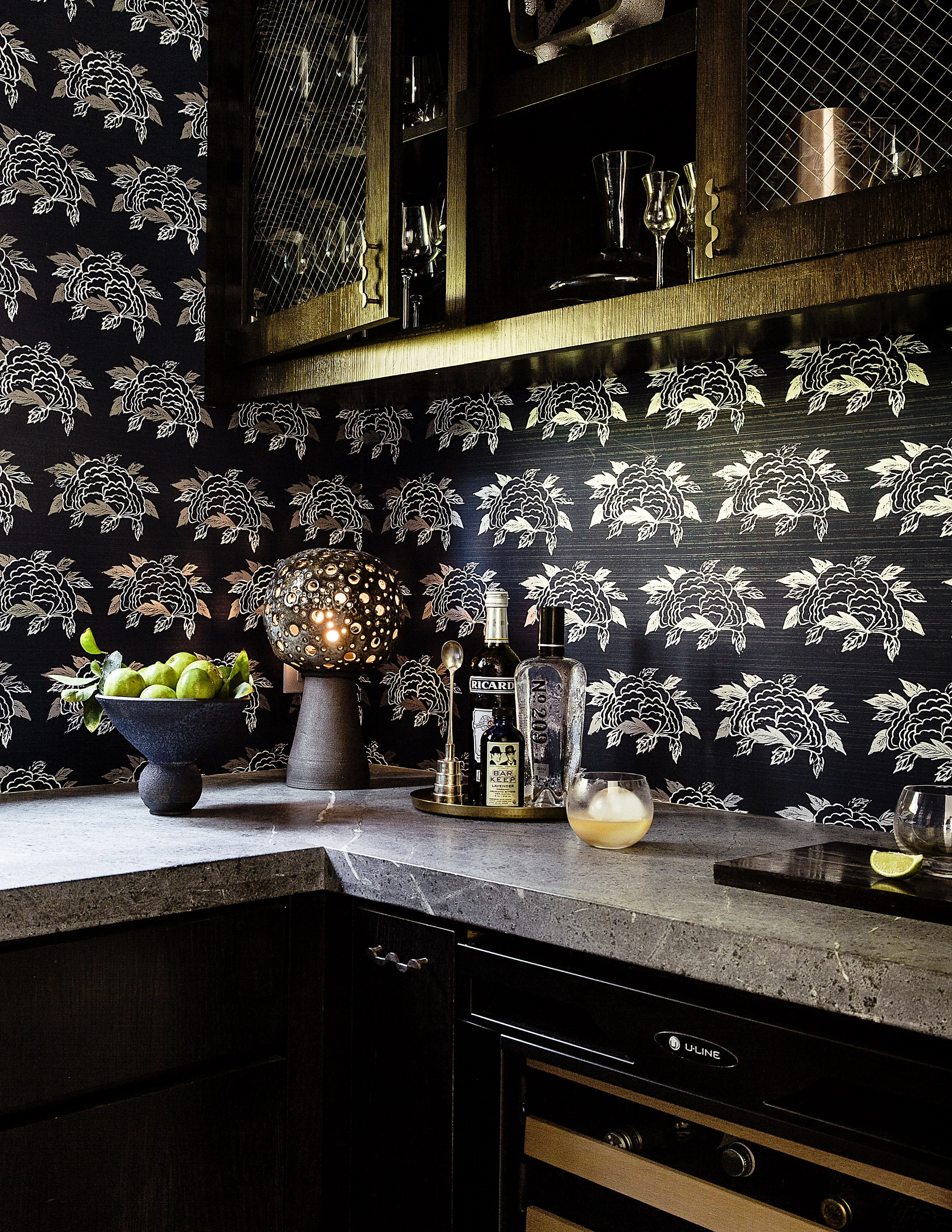 10 Unconventional Wallpaper Ideas