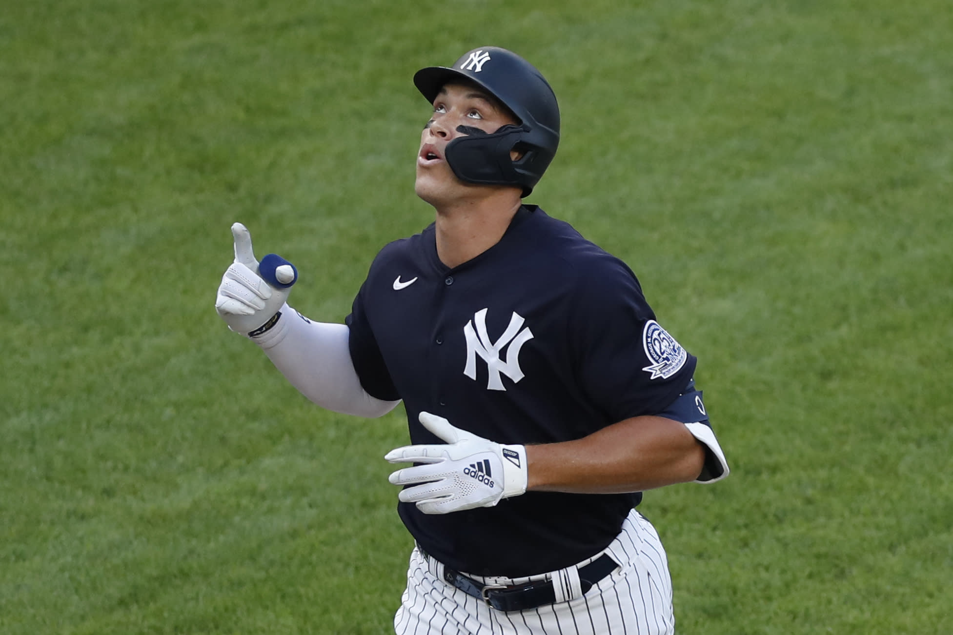 Judge, Yankees discuss gesture against racial injustice