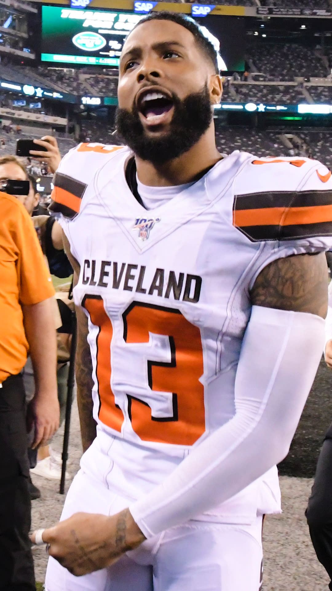 OBJ's one-handed catches on T-shirts: How to get Browns gear