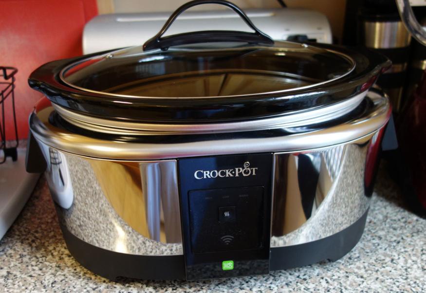 Best Buy: Crock-Pot 6-Quart WeMo Enabled Smart Slow Cooker Silver  SCCPWM600-V1