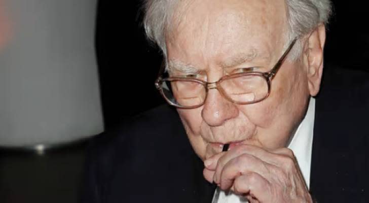 Should I buy this big dip? Warren Buffett has spent a third of his cash hoard — so it might be a sharp idea to start nibbling