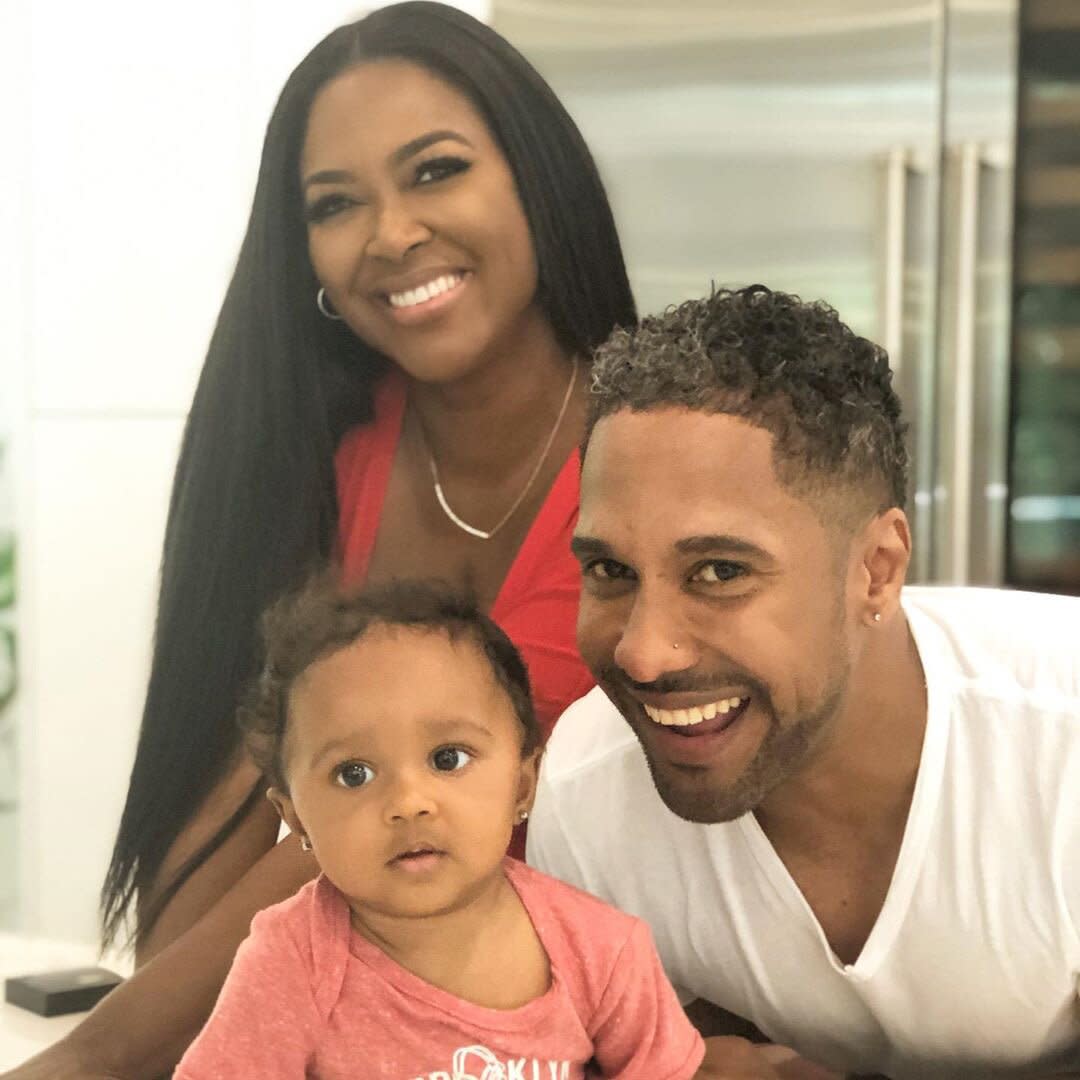 Kenya Moore's Daughter, 2, Dances to Mom's 'Gone With the Wind Fabulous