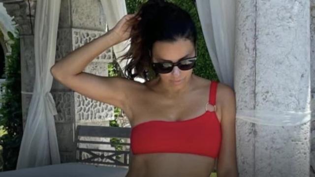 Eva Longoria rocks red bikini in sexy tribute to Desperate Housewives photo