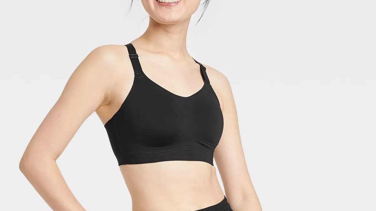 ️All in motion seamless sports bra in 2024  Seamless sports bra, Sports bra  shop, Clothes design