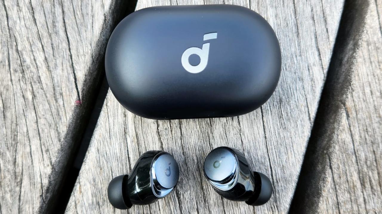 7 Best Earbuds Under $50: Reviews of Top Wireless Earbud Picks to Shop
