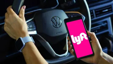 Lyft stock pops on bookings growth forecast