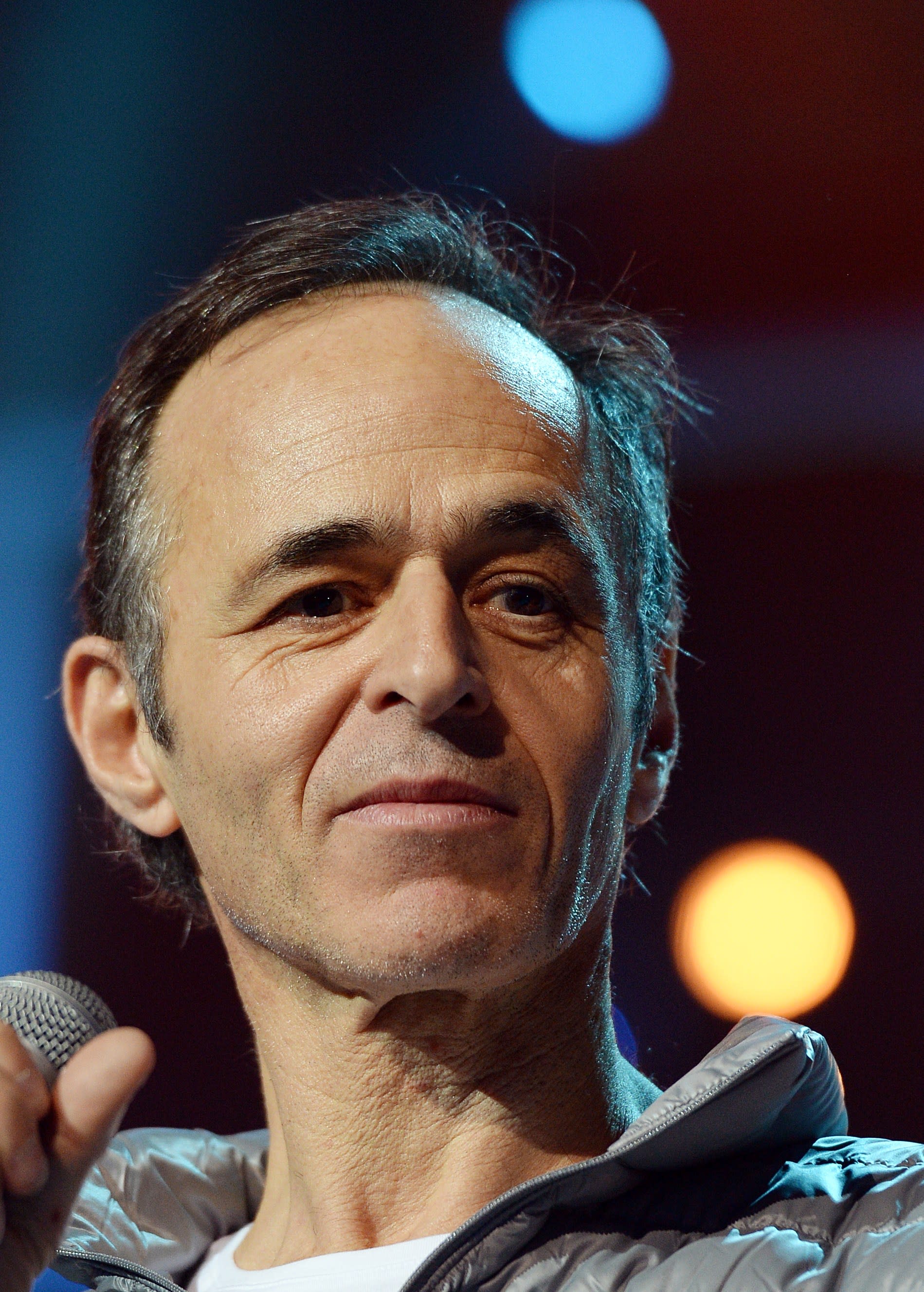 Jean-Jacques Goldman, Julien Doré et plusieurs artistes se ...