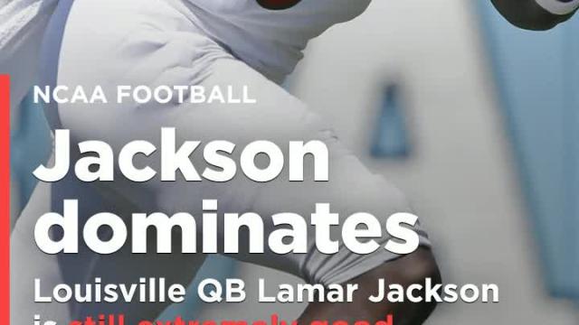 Louisville QB Lamar Jackson is still extremely good