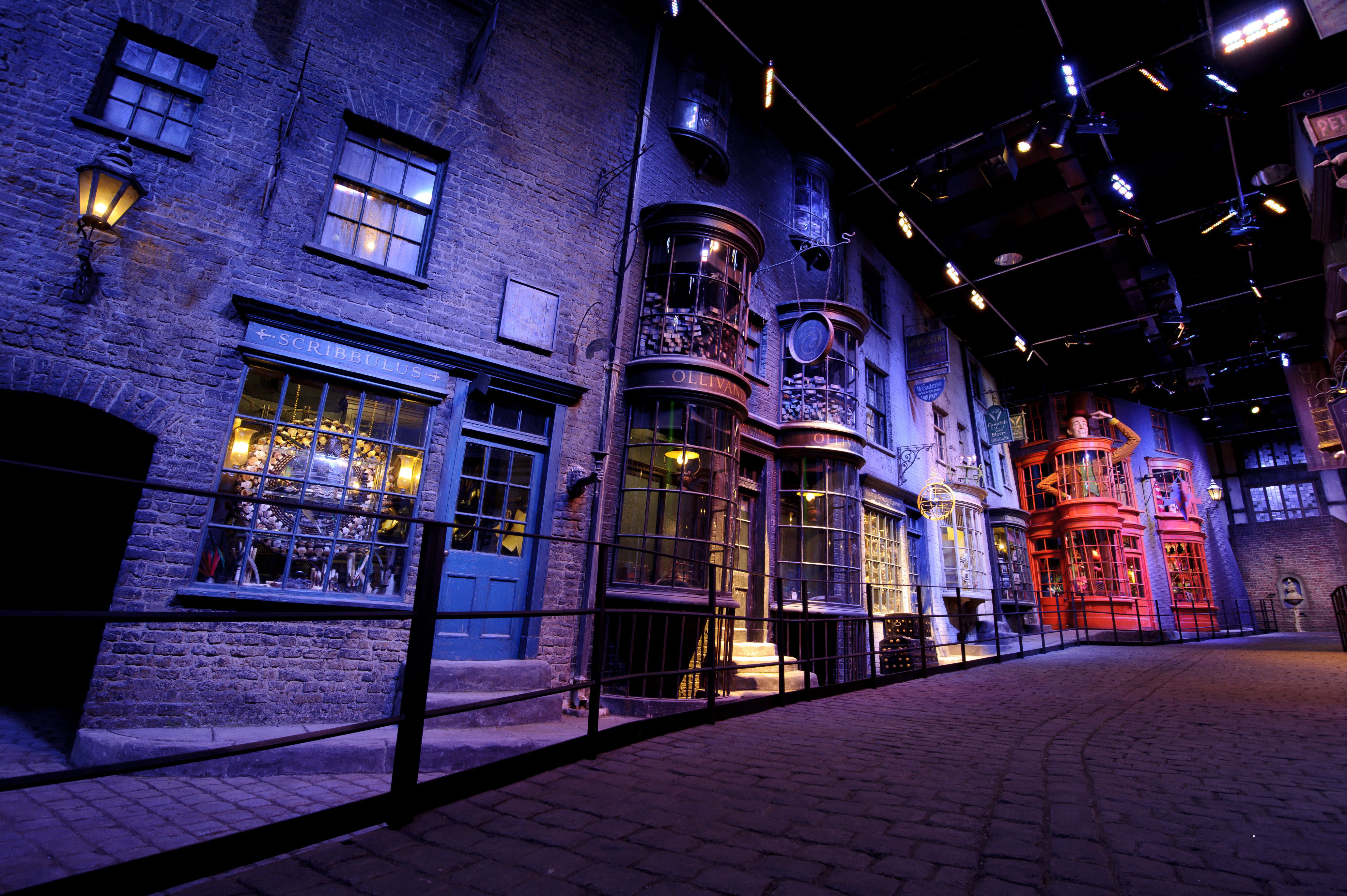 Warner Bros Harry Potter London Studio Tour Temporarily Shutters In   1dd5874d9b93df02475be821eba2c336