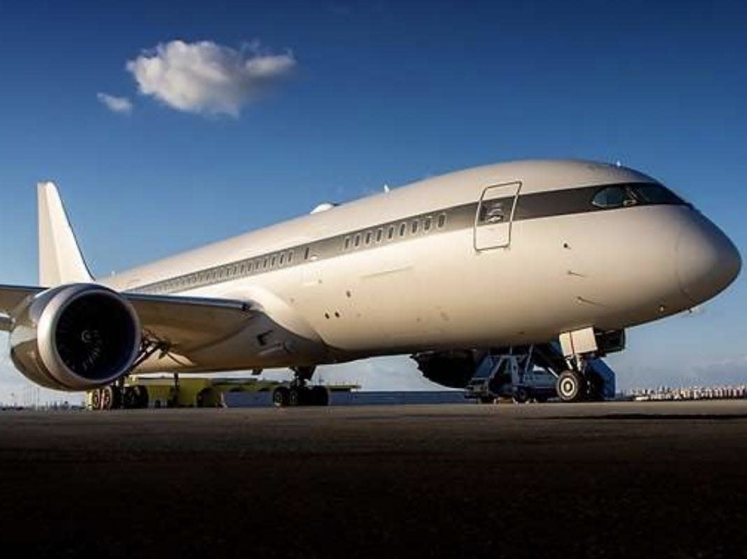 The US DOJ is seizing Roman Abramovich's Boeing 787, a rare private jet worth $3..