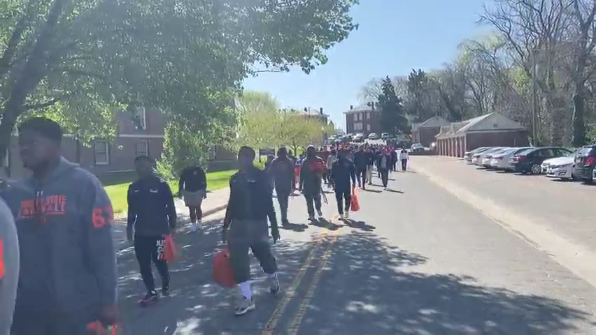 VSU students walk to raise awareness