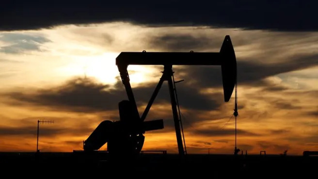 Oil prices set for steepest weekly drop in 3 months