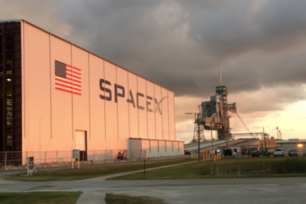 Elon Musk S Spacex Violated Faa Launch License In December Test The Verge