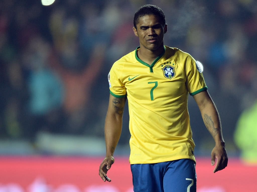 douglas costa brazil jersey