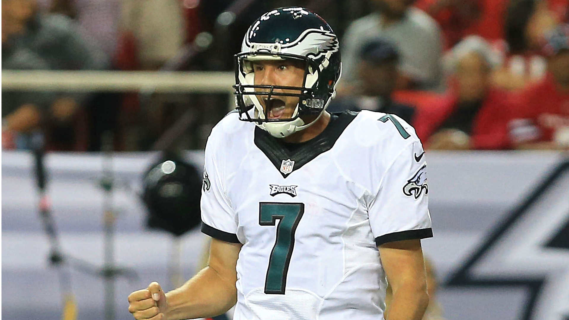 Eagles sign Sam Bradford to 2-year deal