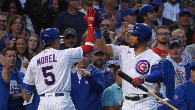 Contreras wins it for the Cubs with Walk-off HR 