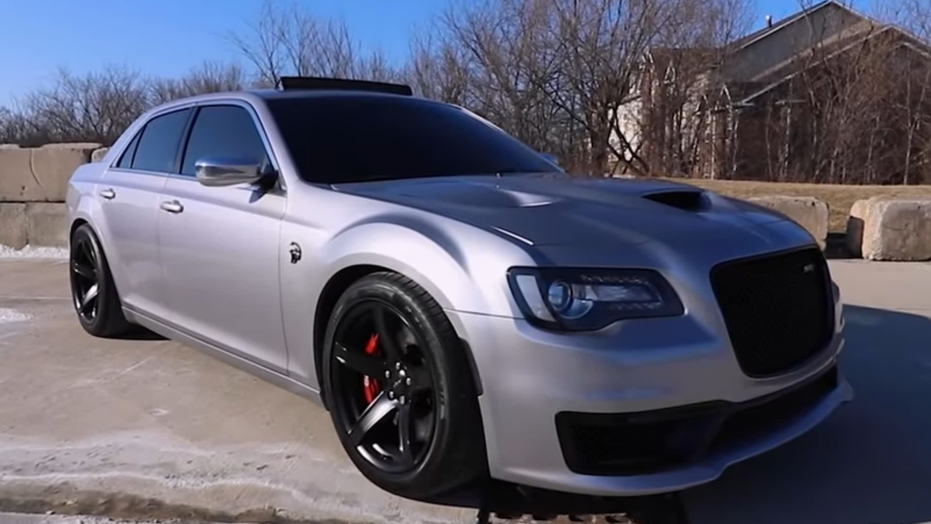 Chrysler 300 Packs A Hellcat Punch