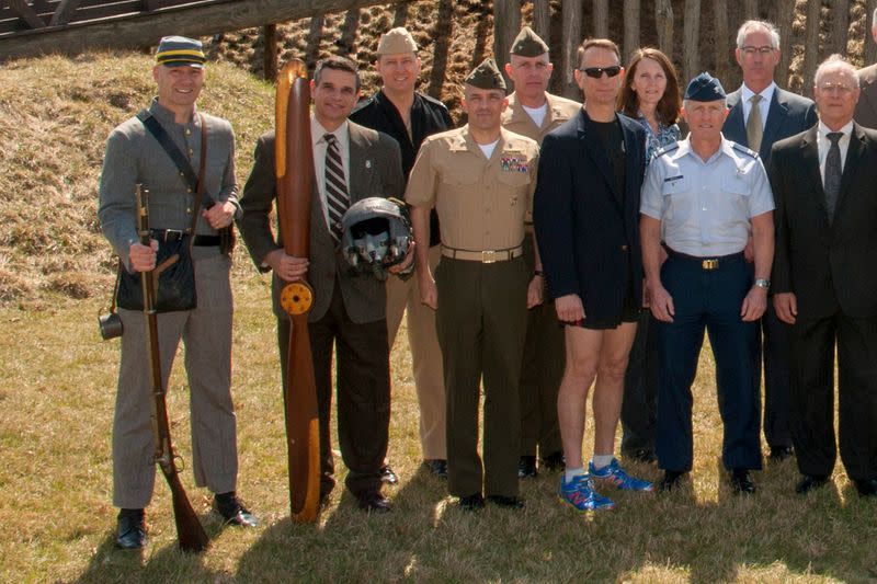 Le candidat exclusif de la Pennsylvanie, Mastriano, a posé en uniforme confédéré à l’Army War College