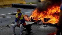 Suben a 13 los fallecidos en Venezuela en medio de protestas contra Maduro