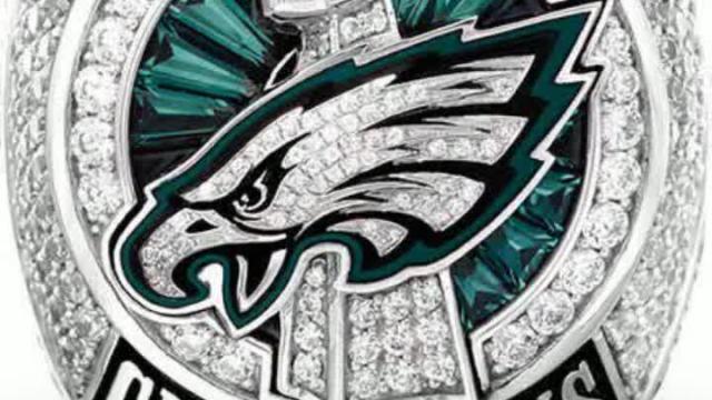 Eagles unveil Super Bowl rings