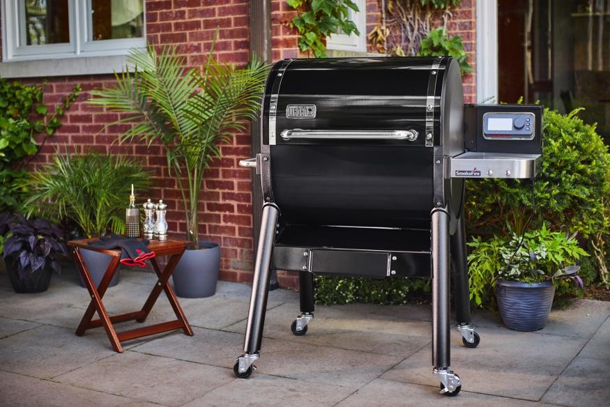 Weber embraces modern grilling with a WiFi-enabled pellet model | Engadget