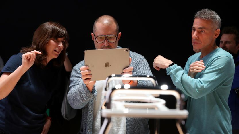 SAN JOSE, CALIFORNIA - JUNE 03: Apple chief design officer Jony Ive (L) uses an iPad to have an augmented reality view of the frame of the new Mac Pro as Apple senior VP of hardware engineering Dan Riccio (R) looks on during the 2019 Apple Worldwide Developer Conference (WWDC) at the San Jose Convention Center on June 03, 2019 in San Jose, California. The WWDC runs through June 7. (Photo by Justin Sullivan/Getty Images)