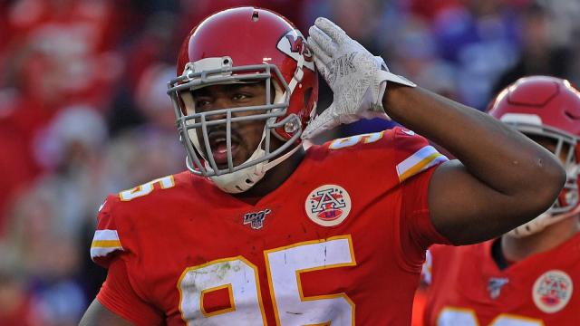 Chiefs-Jaguars Injuries: Jones, Kelce, Sneed limited on Wednesday