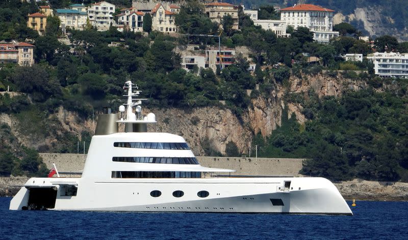 Maldives shelters sanctioned Russian billionaires’ yachts