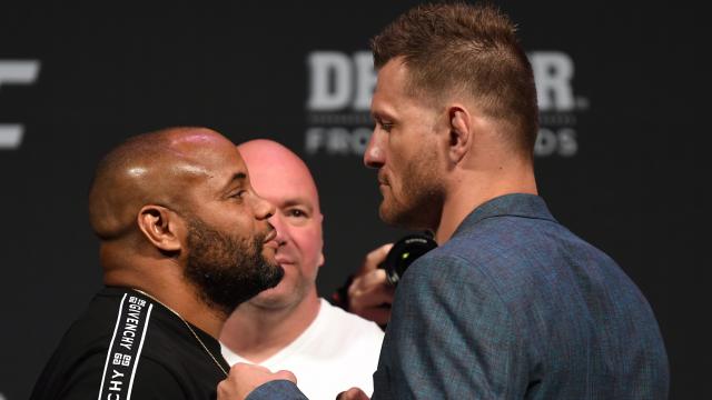 Daniel Cormier: 'There are a lot of weaknesses' in Stipe Miocic's game